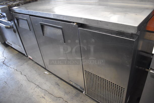 True TPP-60 Stainless Steel Commercial Pizza Prep Table on Commercial Casters. 115 Volts, 1 Phase. 60x33x41.5. Tested and Powers On But Does Not Get Cold - Image 3 of 9