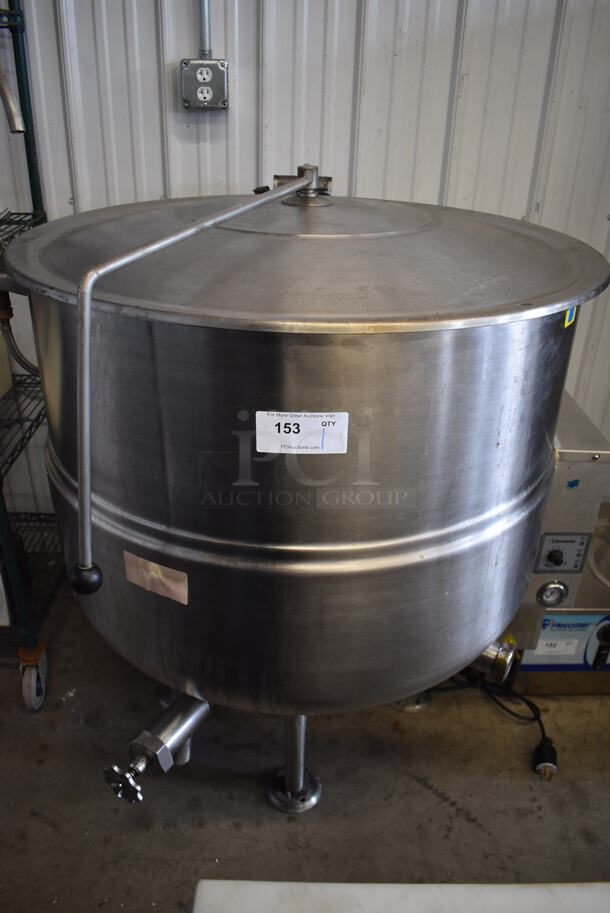 2011 Cleveland RGL-80 Stainless Steel Commercial Floor Style Natural Gas Powered 80 Gallon Steam Kettle. 40x42x48
