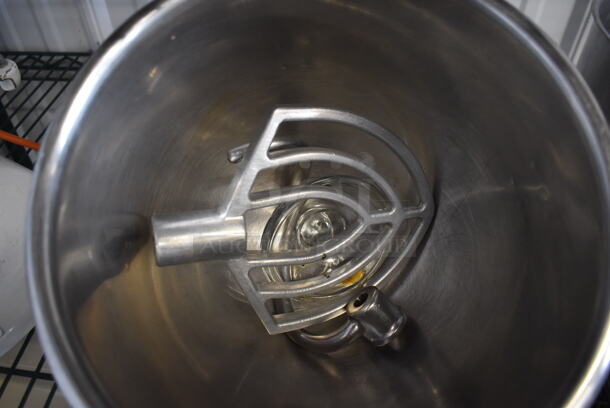 Stainless Steel Mixing Bowl w/ Paddle and Dough Hook Attachments. 12.5x11x8  - Image 2 of 3