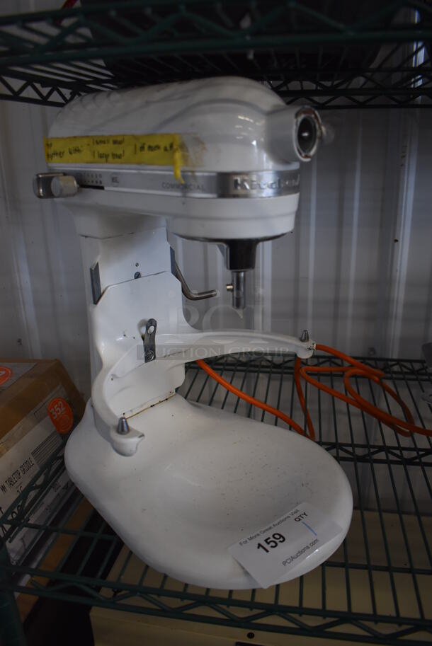 KitchenAid W42070411 Metal Countertop Planetary Dough Mixer. 120 Volts, 1 Phase. 11x15x16. Tested and Working!