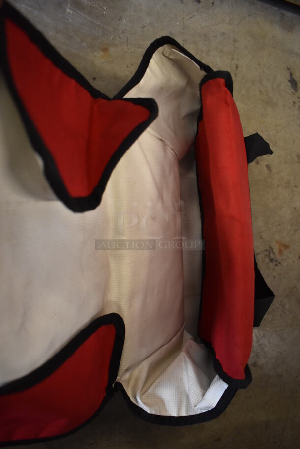 Red Insulated Food Carrying Bag. 16x10x12 - Image 3 of 5