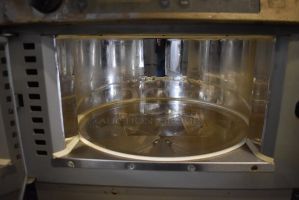Wolf Flashbake Stainless Steel Microwave Oven. 115 Volts, 1 Phase. 20x22x14 - Image 4 of 5