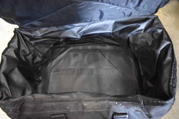 Black Insulated Food Carrying Bag. 25x18x10 - Image 5 of 5