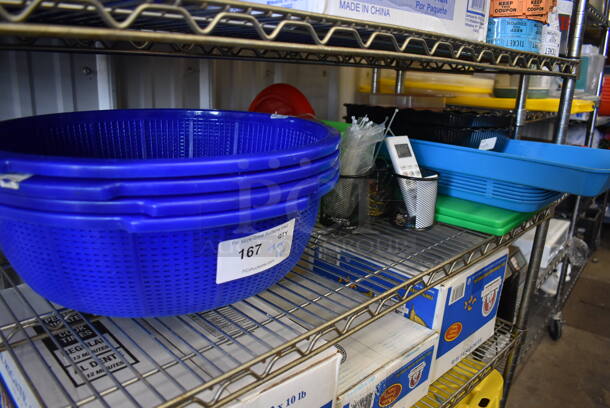 ALL ONE MONEY! Tier Lot of Various Items Including Poly Colanders and Poly Trays