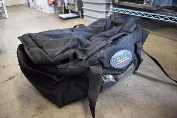 Black Insulated Food Carrying Bag. 21x15x11 - Image 2 of 5