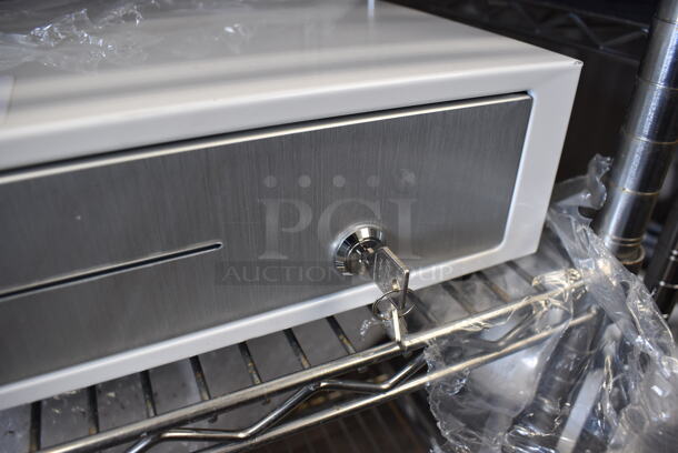 White Metal Cash Drawer. 16.5x16.5x4 - Image 4 of 4