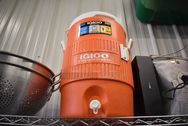 ALL ONE MONEY! Tier Lot of Various Items Including Metal Colanders and Igloo Beverage Dispenser - Image 3 of 4