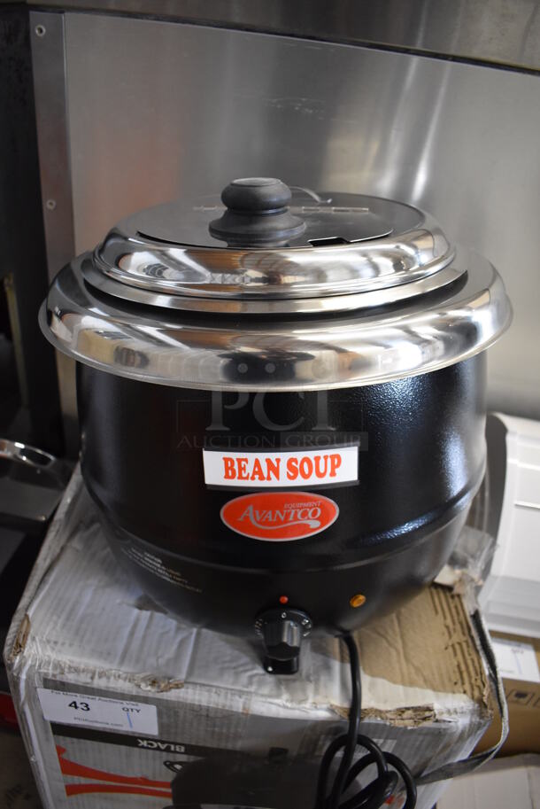 BRAND NEW! Avantco 177S600 Metal Commercial Countertop 14 Qt. Black Soup Kettle Warmer. 120 Volts, 1 Phase. 18x18x12. Tested and Working!