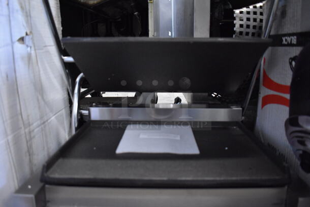 BRAND NEW IN BOX! Avantco 177P70S Stainless Steel Commercial Countertop Panini Sandwich Grill with Smooth Plates. 120 Volts, 1 Phase. 19x19x12. Tested and Working! - Image 5 of 7