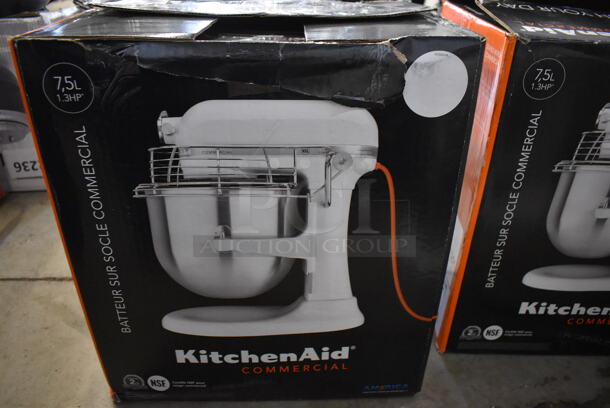 BRAND NEW IN BOX! KitchenAid KSMC895WH White Metal Countertop 8 Qt. Bowl Lift Planetary Dough Mixer w/ Stainless Steel Mixing Bowl, Bowl Guard, Dough Hook, Whisk and Paddle Attachments. 120 Volts, 1 Phase. 17x13x19. Tested and Working! - Image 7 of 7