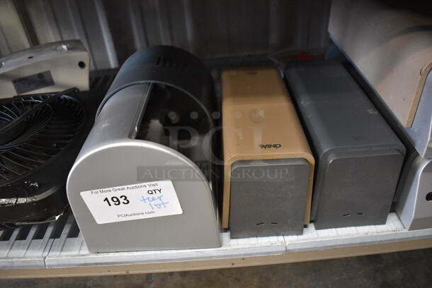 ALL ONE MONEY! Tier Lot of Various Items Including Poly Soap Dispensers and Fan - Image 3 of 4