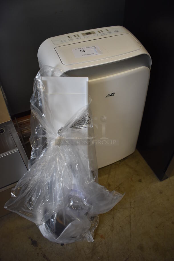 BRAND NEW SCRATCH AND DENT! Arctic King KAP12R1BWT Metal Portable Air Conditioner on Casters. 115 Volts, 1 Phase. 17.5x14x27. Tested and Working! - Image 3 of 6