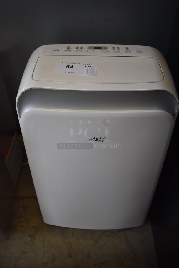 BRAND NEW SCRATCH AND DENT! Arctic King KAP12R1BWT Metal Portable Air Conditioner on Casters. 115 Volts, 1 Phase. 17.5x14x27. Tested and Working! - Image 4 of 6