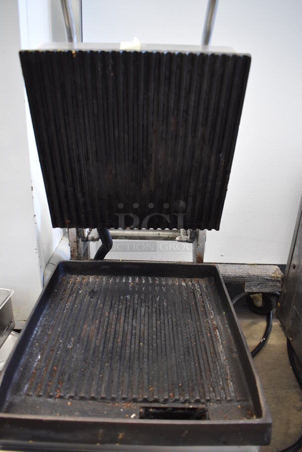 Star Stainless Steel Commercial Countertop Panini Press. 12x22x13. Cannot Test Due To Plug Style - Image 5 of 6