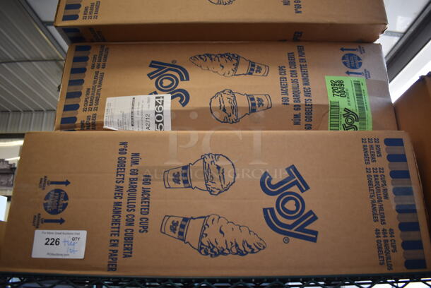 ALL ONE MONEY! Tier Lot of Various Items Including Cones and Plastic Lids - Image 2 of 5