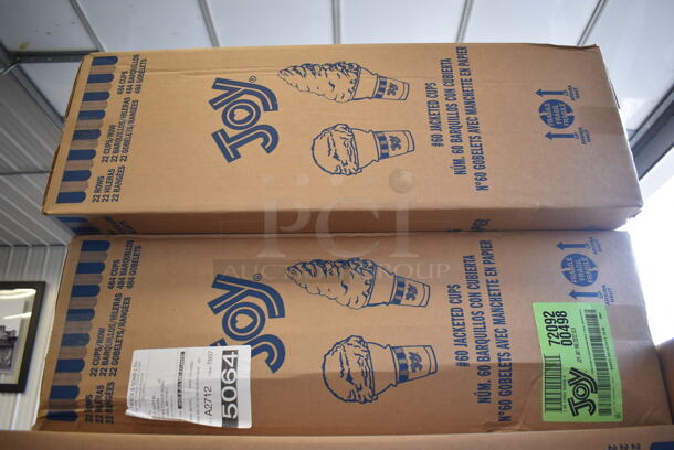 ALL ONE MONEY! Tier Lot of Various Items Including Cones and Plastic Lids - Image 3 of 5