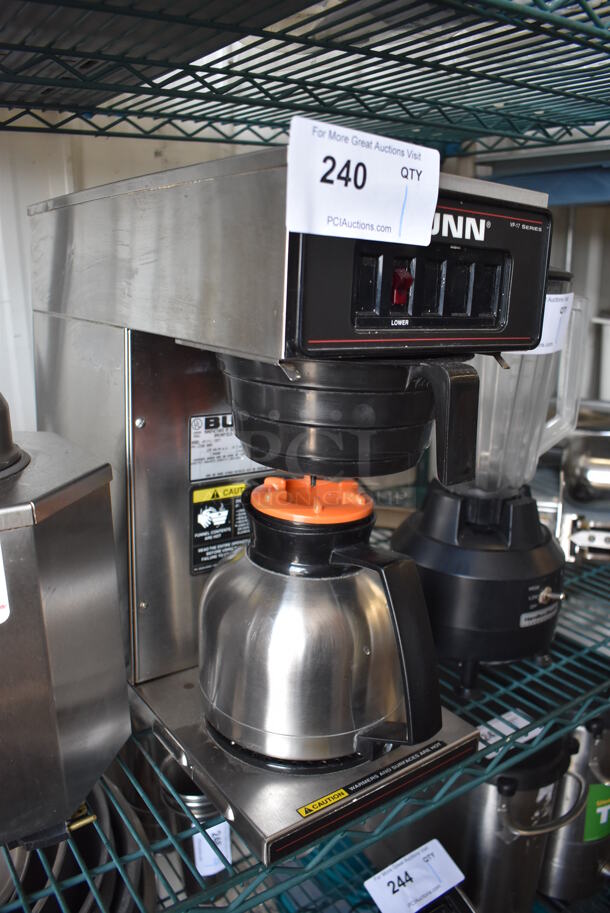 Bunn VP17-1 Stainless Steel Commercial Coffee Machine w/ Metal Pot and Poly Brew Basket. 120 Volts, 1 Phase. 8x18.5x16.5 - Image 3 of 4