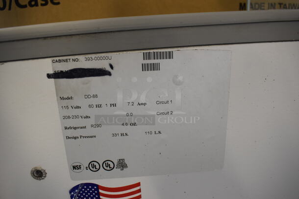 Master-Bilt DD-88 Metal Commercial Ice Cream Dipping Cabinet. 115/208-230 Volts, 1 Phase. 89x28x54. Tested and Working! - Image 4 of 7