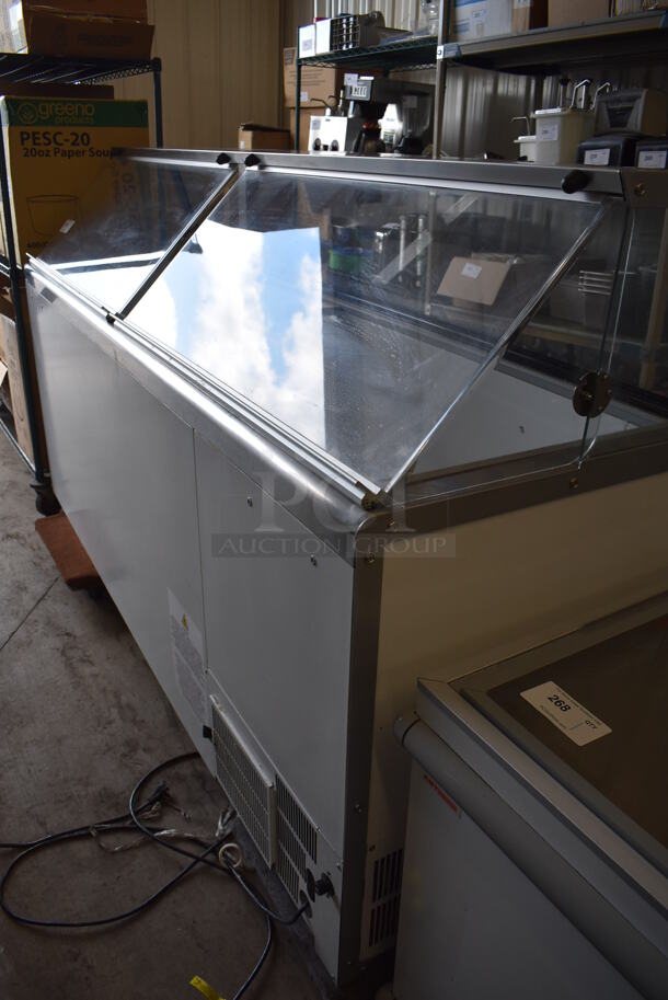 Master-Bilt DD-88 Metal Commercial Ice Cream Dipping Cabinet. 115/208-230 Volts, 1 Phase. 89x28x54. Tested and Working! - Image 6 of 7