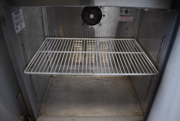 Silver King SKF2A Stainless Steel Commercial Prep Table w/ Drop Ins and Lids. 115 Volts, 1 Phase. 27x31.5x40. Tested and Working! - Image 5 of 6