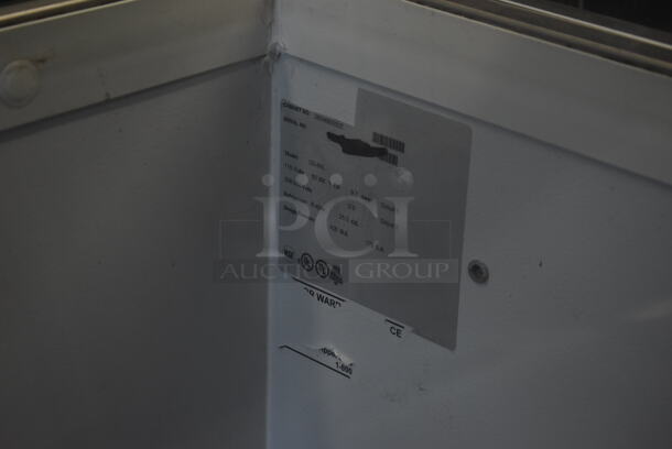 Master-Bilt DD-66L Metal Commercial Ice Cream Dipping Cabinet. 115/208-230 Volts, 1 Phase. 69x28x56. Tested and Working! - Image 4 of 5