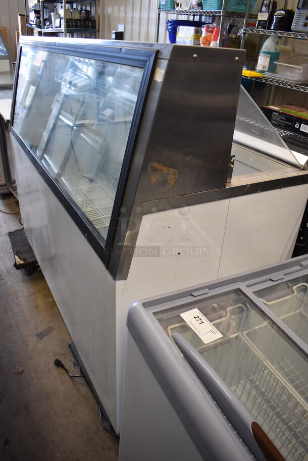 Master-Bilt DD-66L Metal Commercial Ice Cream Dipping Cabinet. 115/208-230 Volts, 1 Phase. 69x28x56. Tested and Working! - Image 5 of 5