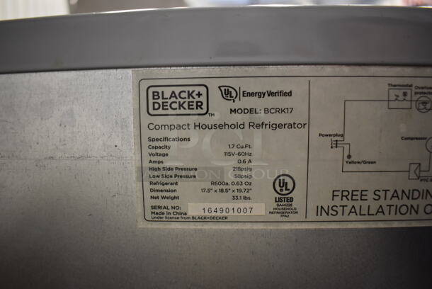 Black & Decker BCRK17 Metal Mini Cooler. 115 Volts, 1 Phase. 17.5x18.5x20. Tested and Working! - Image 5 of 5