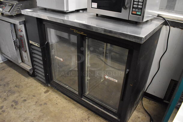 True TBB-24-48G-SD Metal Commercial 2 Door Back Bar Cooler Merchandiser. 115 Volts, 1 Phase. 49x24x36. Tested and Powers On But Does Not Get Cold - Image 2 of 6