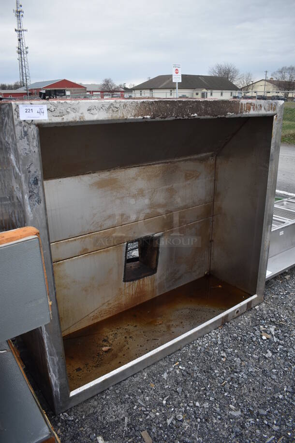 5.5' Metal Steam Hood. 66x58x23 - Image 2 of 4