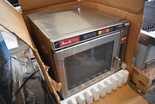 BRAND NEW IN BOX! Amana CMA2000 Stainless Steel Commercial Countertop Microwave Oven. 208 Volts, 1 Phase. 19x21x20. Tested and Working! - Image 2 of 10