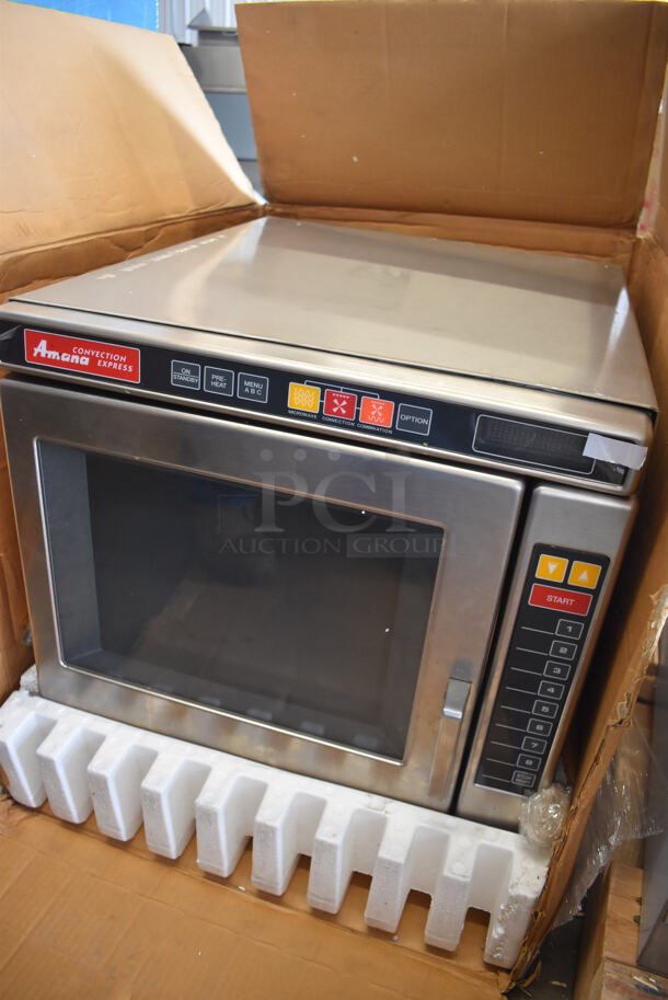 BRAND NEW IN BOX! Amana CMA2000 Stainless Steel Commercial Countertop Microwave Oven. 208 Volts, 1 Phase. 19x21x20. Tested and Working! - Image 4 of 10