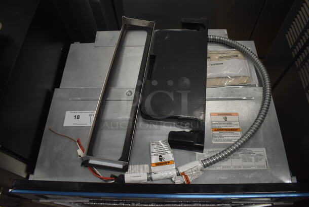 BRAND NEW SCRATCH AND DENT! Whirlpool W10796087B Stainless Steel Commercial Electric Powered Single Door Wall Mount Convection Oven. See Pictures For Glass Damage. 30x25x28.5 - Image 8 of 8