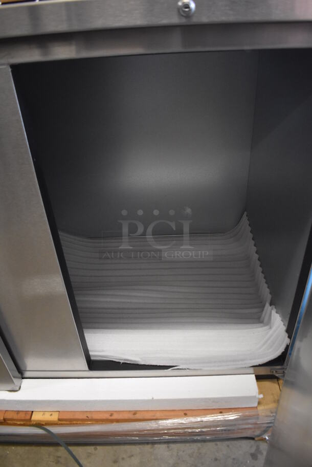 BRAND NEW IN BOX! 2016 Fagor FBB-95-S-SLP-GR Stainless Steel Commercial 3 Door Undercounter Cooler. 115 Volts, 1 Phase. 96x29x37. Tested and Working! - Image 3 of 7