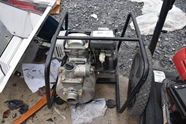 Honda GC135 Engine. 17x21x17 - Image 1 of 4