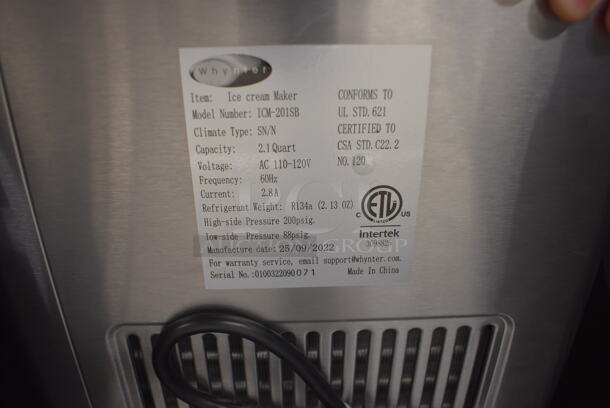 BRAND NEW SCRATCH AND DENT! Whynter ICM-201SB Stainless Steel Commercial Countertop Ice Cream Maker. 110-120 Volts, 1 Phase. 10x12x12. Tested and Working!
 - Image 6 of 9