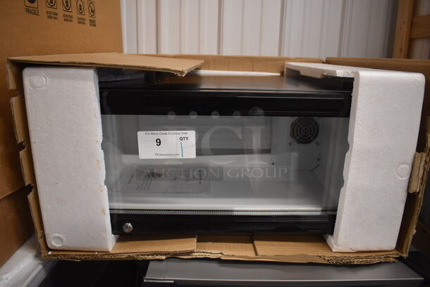 BRAND NEW IN BOX! GCT-6 Metal Commercial Mini Display Cooler Merchandiser. 24x19x12. Tested and Working!