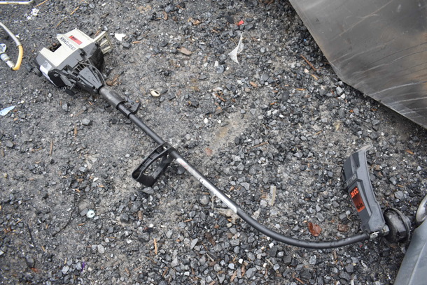 Craftsman 26 CC Weed Whacker Weed Eater. 54" - Image 1 of 3