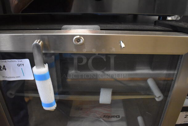 BRAND NEW SCRATCH AND DENT! Danby DBC039A1BDB Metal Commercial Single Door Cooler Merchandiser. 115 Volts, 1 Phase. 19x23x33. Tested and Working! - Image 5 of 8