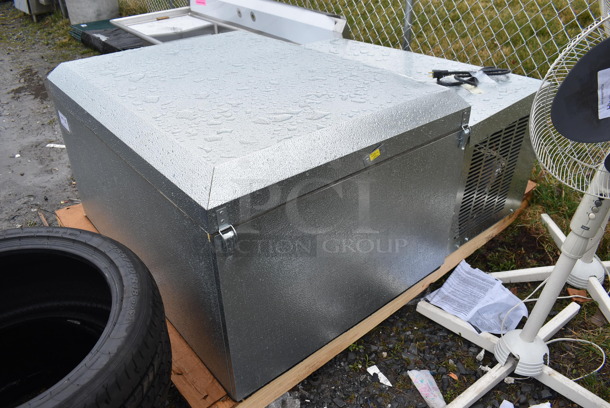 BRAND NEW SCRATCH AND DENT! Norlake CPF150JC-S-4-EV Metal Commercial Condenser and Copeland ZF06KAE-PFV-118 Compressor for Self Contained Walk In Freezer. 208/230 Volts, 1 Phase. 57x46x27 - Image 3 of 11