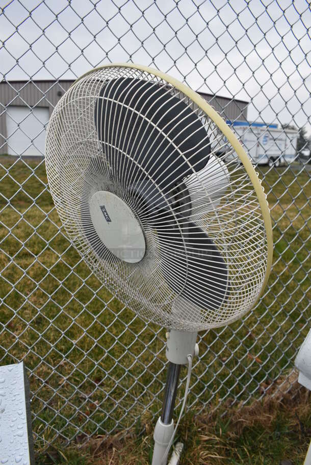 2 White Metal Fans. Includes 27x27x45. 2 Times Your Bid! - Image 3 of 3