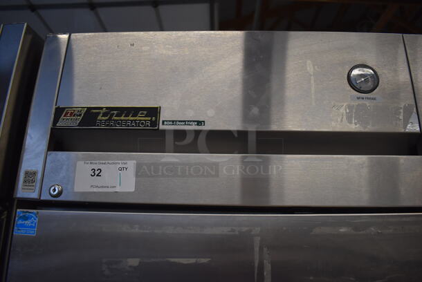 2012 True TG1R-1S ENERGY STAR Stainless Steel Commercial Single Door Reach In Cooler w/ Poly Coated Racks on Commercial Casters. 115 Volts, 1 Phase. 29x35x83. Tested and Working! - Image 4 of 7