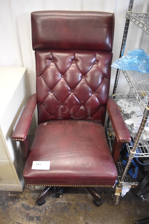 Maroon Office Chair w/ Arm Rests on Casters. 26x30x46