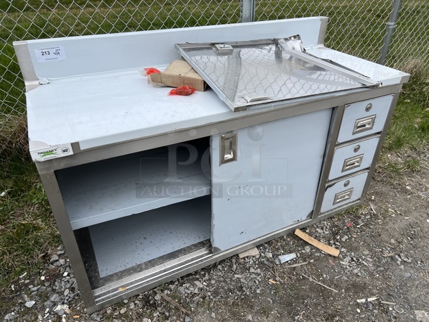 BRAND NEW SCRATCH AND DENT! Regency 600EBTB2460R Stainless Steel Counter w/ 3 Drawers, Under Shelf and Back Splash. 60x24x40 - Image 2 of 5