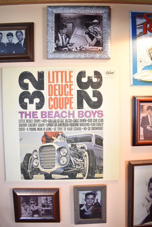 ALL ONE MONEY! Wall Lot of Various Pictures Including Audrey Hepburn, Sailor and Batman. BUYER MUST REMOVE. (Dining Room) - Image 3 of 6