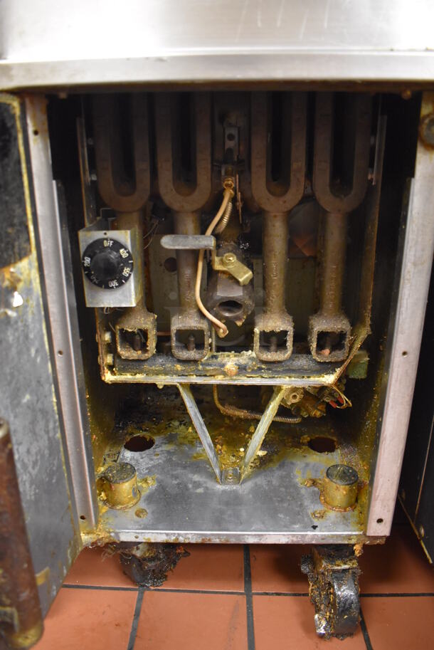 Vulcan 1GR45M Stainless Steel Commercial Floor Style Natural Gas Powered Deep Fat Fryer w/ 2 Metal Fry Baskets on Commercial Casters. 120,000 BTU. Unit Was In Working Condition When Restaurant Closed. BUYER MUST REMOVE. (Front Kitchen) - Image 7 of 8