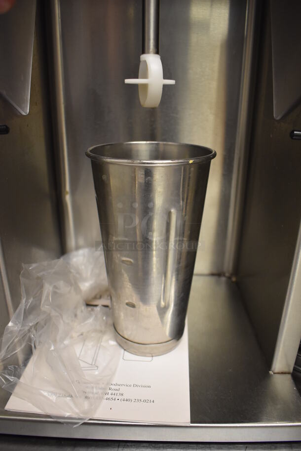 Vita-Mix VM0800 Stainless Steel Commercial Countertop Milkshake Mixer w/ Metal Mixing Cup. 120 Volts, 1 Phase. Unit Was In Working Condition When Restaurant Closed. (Front Kitchen) - Image 4 of 6