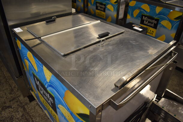 C Nelson BDC-8 Stainless Steel Commercial Ice Cream Frozen Dessert Portable Freezer Cart on Commercial Casters. 115 Volts, 1 Phase. 44x32x42. Tested and Working! - Image 3 of 6