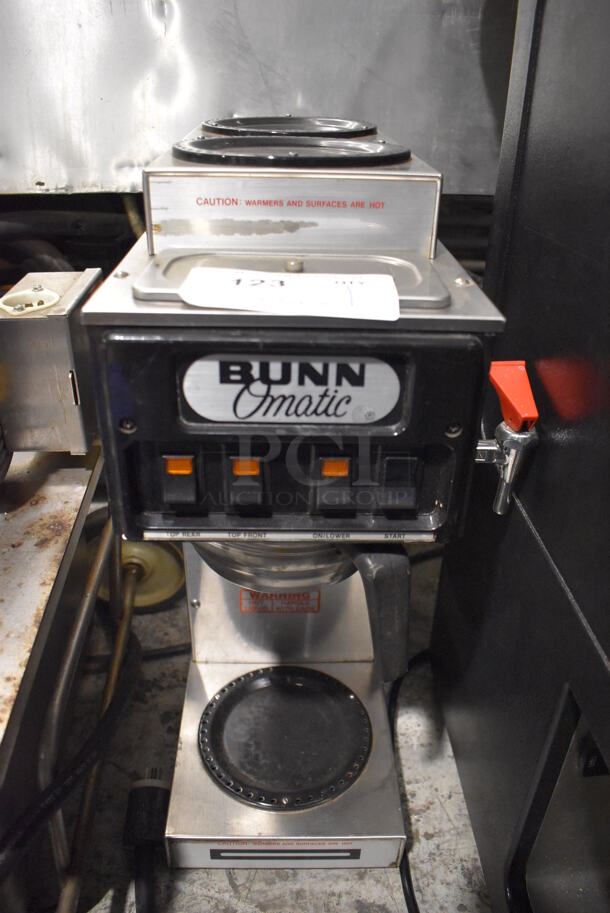 Bunn STF-20 Stainless Steel Commercial Countertop 3 Burner Coffee Machine w/ Hot Water Dispenser and Metal Brew Basket. 120 Volts, 1 Phase. 10x18x22