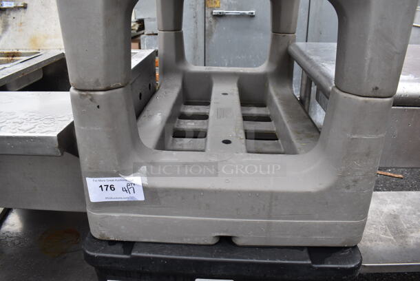 Metro Gray Poly Dunnage Rack. 36x22x12 - Image 3 of 3