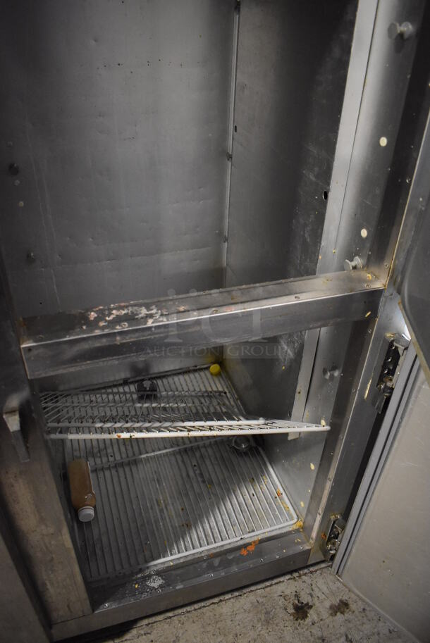 Traulsen G200000 ENERGY STAR Stainless Steel Commercial 4 Half Size Door Reach In Cooler on Commercial Casters. 115 Volts, 1 Phase. 52x36x83. Tested and Powers On But Does Not Get Cold - Image 4 of 8
